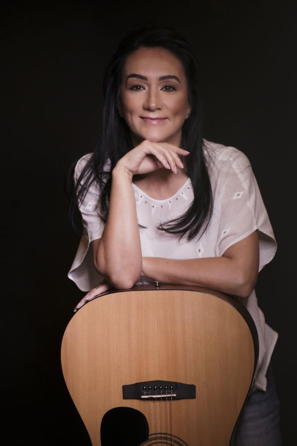 Actriţa Crina Linţă revine în atenţia publicului târgujian