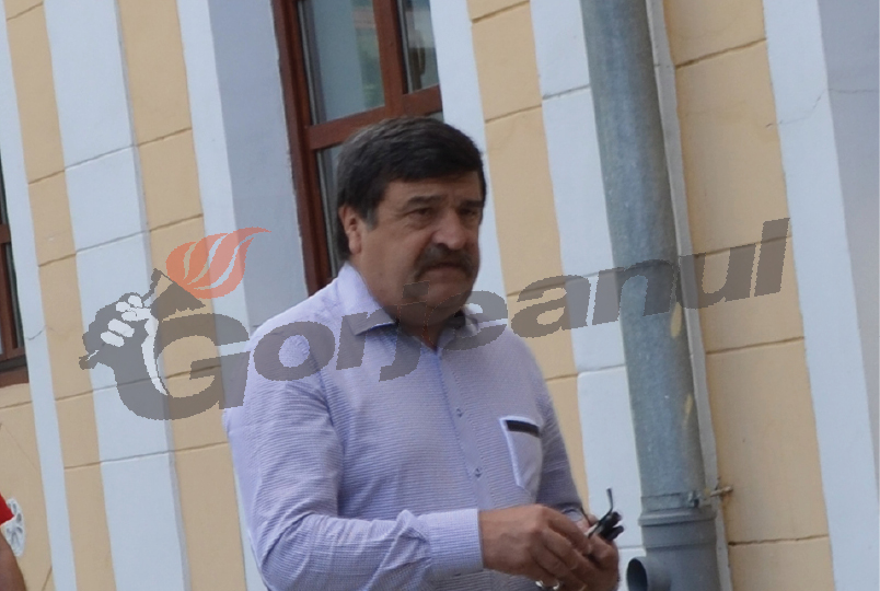 Magistrații amână din nou pronunțarea sentinței în cazul lui Toni Greblă