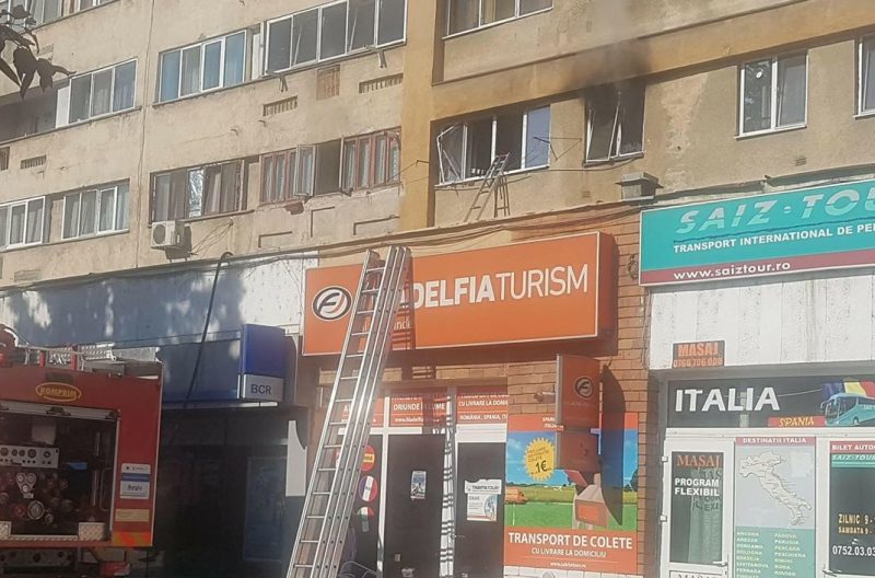 Incendiu la Târgu-Jiu, pornit de la o candelă lăsată aprinsă