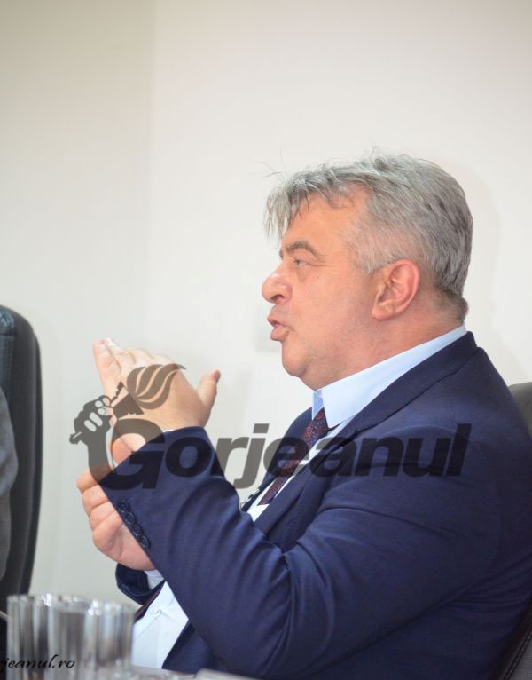 După Consiliul de Supraveghere al CEO – Comitetul de criză s-a întrunit la Casa Danielescu pentru a-l răzgândi pe demisionarul Sorinel