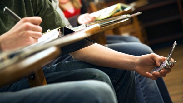 Doi candidați, eliminați de la examenul de bacalaureat