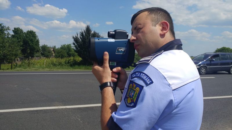 94 de permise, reținute și amenzi de aproape 700.000 de lei în Gorj, într-o săptămână