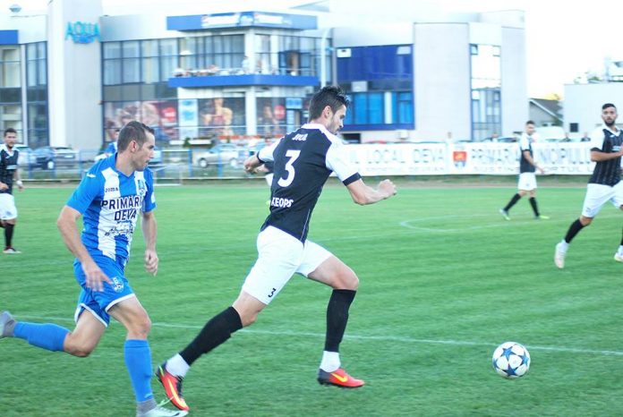 37240661_10156388748621397_5955853066581311488_n