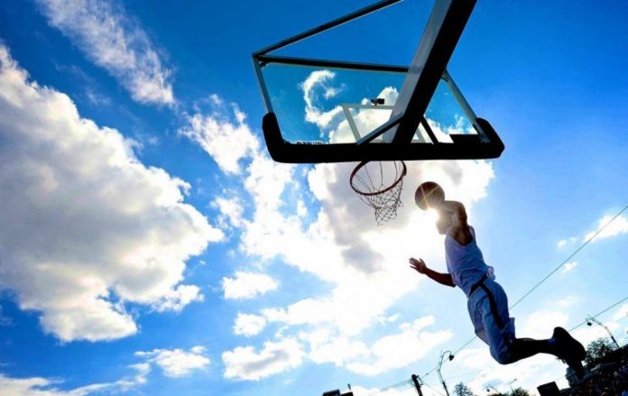 37785706_10156403370881397_6823186733794852864_n