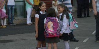 Gorjul, codaş la rata abandonului şcolar