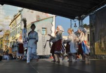 Ansamblu din Gorj, la ”Tradițiile verii” de la Craiova