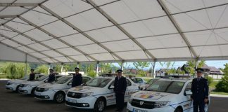 Opt mașini noi pentru Poliția Gorj