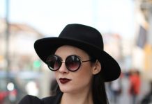 Alegerea rujului în funcție de ochelarii de soare pe care îi porți