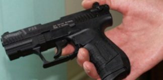 Foc de armă tras accidental într-o magazie din sediul Poliției Târgu-Jiu