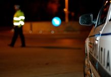 Doi frați, cercetați după un control în trafic