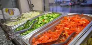 Amenzi în mai multe unităţi de alimentaţie din judeţ, aplicate de DSVSA