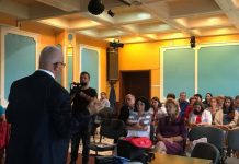 Telemedicina, prezentată participanților la simpozionul de la Novaci