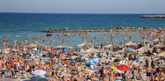 Voucherele de vacanță, eliminate! Bugetarii vor primi indemnizații pentru a merge în concediu