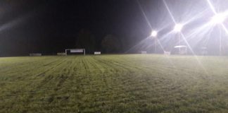 Nocturnă pe Stadionul Tineretului Godinești, din colecta funcționarilor publici ai primăriei