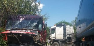 Tamponare între două tiruri la Jupânești