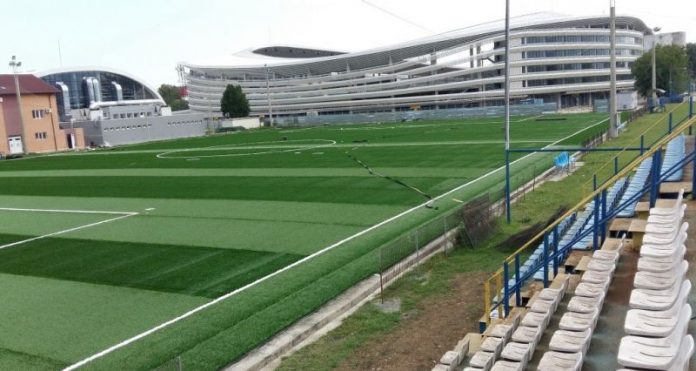 38756546_304328260143083_8761875374243053568_n