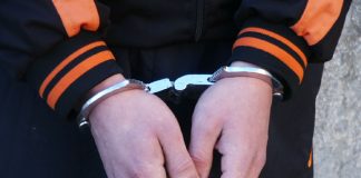 Minori reținuți pentru furt