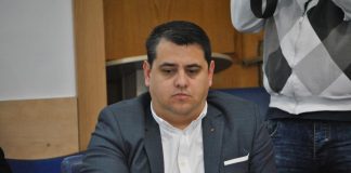 Vicele Tudor, acuză: Post la Direcția de Turism și Evenimente a Primăriei Târgu-Jiu, cu dedicație pentru un candidat cu facultate de educație fizică și sport!