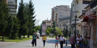 Meteorologii anunță caniculă, temperaturile ridicate influențează comportamentul uman