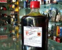 Substanțe toxice descoperite de polițiști la un magazin din Târgu-Jiu