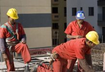 Finlanda recrutează muncitori în construcţii