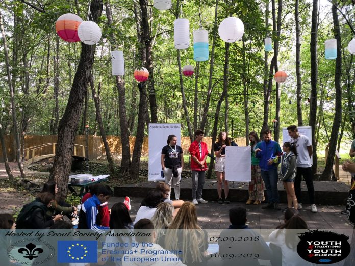 41518530_1004629799710085_190950221595803648_n(1)