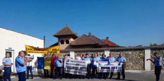 Și-au strigat nemulțumirile! – Sindicate din trei penitenciare au cerut ieri, la Târgu-Jiu, demisia ministrului Tudorel Toader