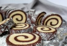 Rețeta săptămânii – Ruladă cu nucă de cocos și biscuiți