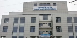 Peste 1100 de boboci, admiși la UCB