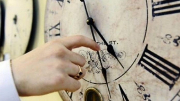 ora_de_iarna_27787700