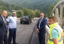 Se circulă pe noul pod construit peste râul Sadu