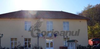 Percheziții la Primăria Săcelu!