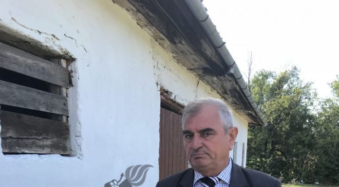 Autoritățile locale așteaptă începerea modernizării celui de-al treilea cămin cultural din comuna Scoarța