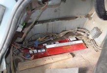 Tânără din Gorj, prinsă cu țigări de contrabandă în mașină