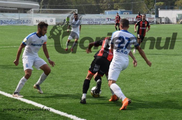 43207534_388371741700252_4327455730002034688_n