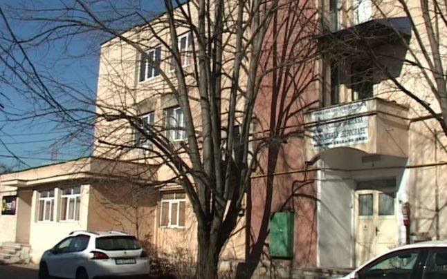 44606566_2176365209299578_199801831365279744_n