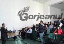 Zeci de studenți, prezenți la workshop-ul organizat în cadrul proiectului “Practică pentru viitor”