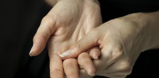 Peste 90 de gorjeni suferă de scleroză multiplă