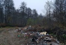 Morman de gunoaie în satul Stroiești, în albia Sohodolului!