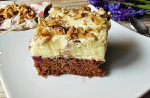 Prajituraa cu visine