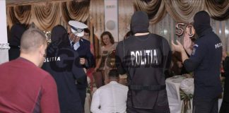 Polițist din Gorj, “pus la pământ” de mascați, în timpul unei petreceri. Descinderea, cu final neașteptat!