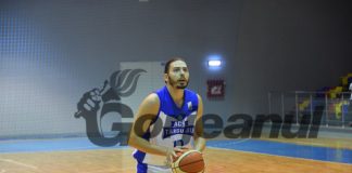 Program încărcat pentru baschetbalişti