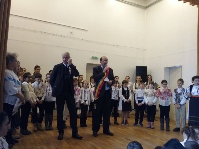 47386118_205421957050712_5805103451113259008_n