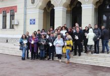 Sute de Constituții, împărțite prin Târgu-Jiu de membri ALDE Gorj