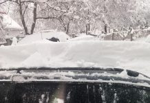 Satul Leurda, fără curent de 18 ore! CEZ a abandonat lucrarea până luni