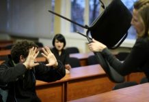 Legea anti-bullying, adoptată de Senat