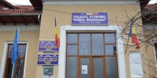 Conferință finală în cadrul proiectului ADERă la Centenarul Marii Uniri cu tinerii târgujieni