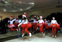 Mâine, manifestarea „Sub bradul de Crăciun”