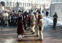 Ansamblu din Bulgaria, prezent la “Alaiul obiceiurilor de iarnă”