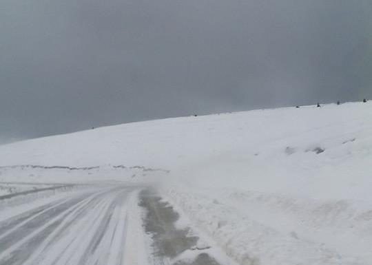 Începe deszăpezirea Transalpinei